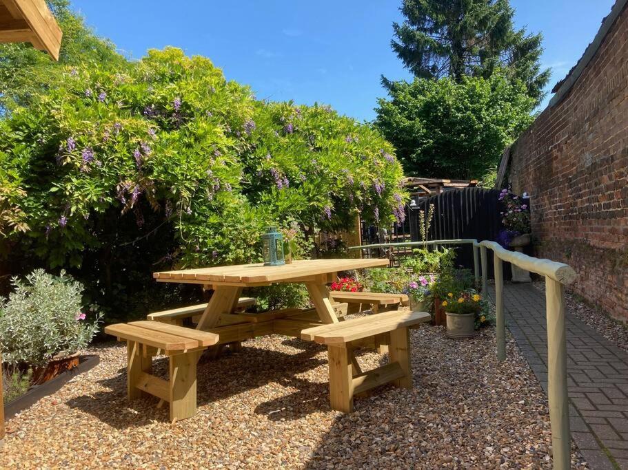 Beautiful 500 Year Old Listed Kentish Cottage Wingham Esterno foto