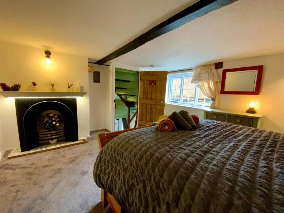 Beautiful 500 Year Old Listed Kentish Cottage Wingham Esterno foto